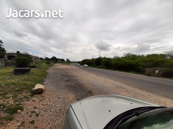 Commercial land In mineral heights Clarendon-4