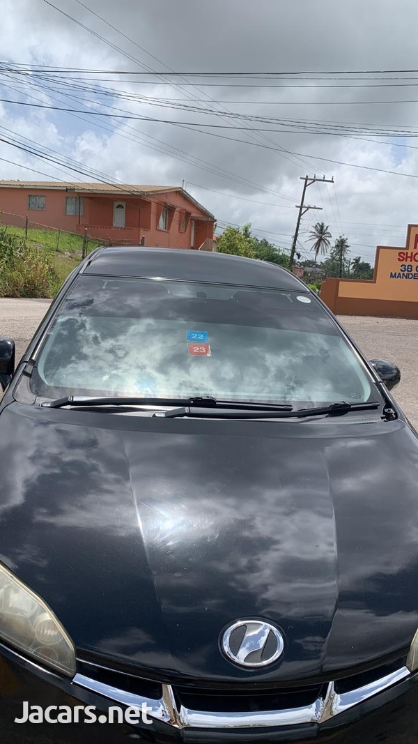 Toyota Wish 1,8L 2010-12
