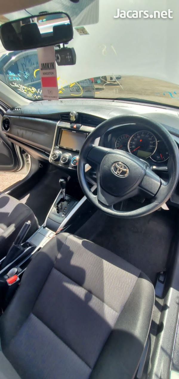 Toyota Fielder 1,5L 2017-2