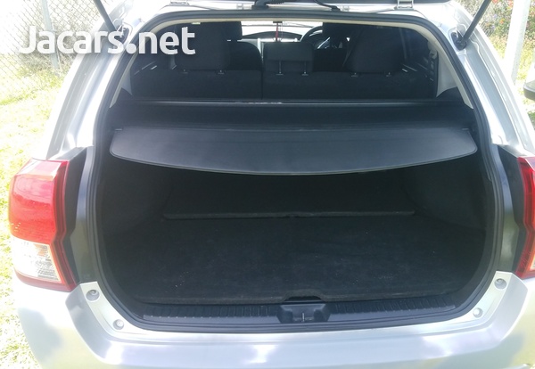 Toyota Fielder 1,8L 2013-3