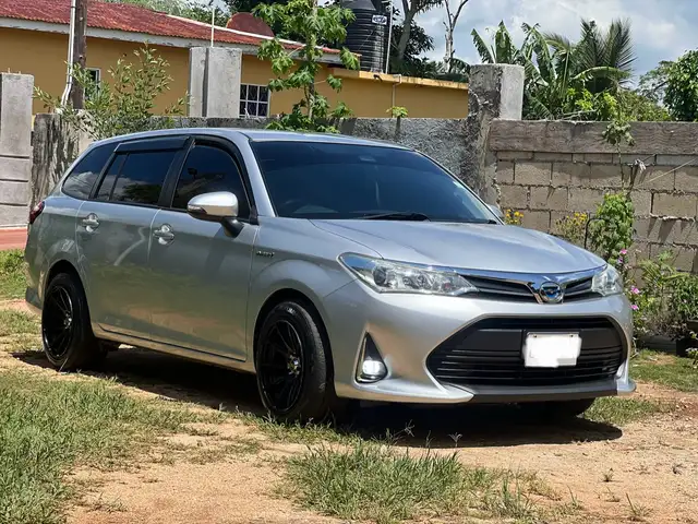 Toyota Fielder