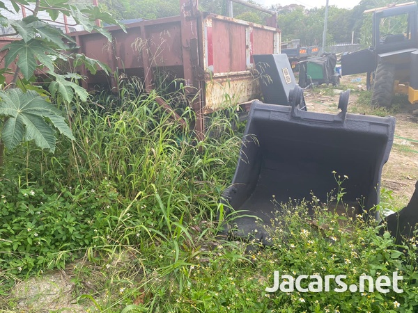 JS 220 Excavator Bucket 18ml pin-4
