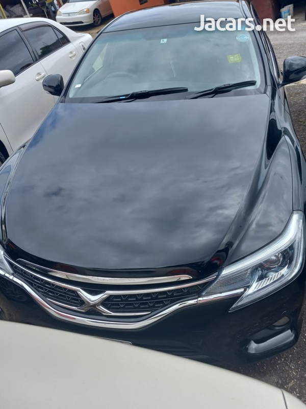 Toyota Mark X 2,5L 2014-1