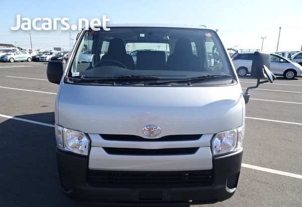 Toyota Regius 1,9L 2016-8