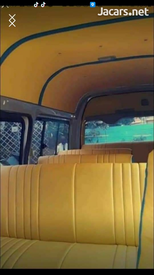 BUS SEATS WITH STYLE AND COMFORT FOR TOYOTA HIACE,CARAVAN 8762921460-15