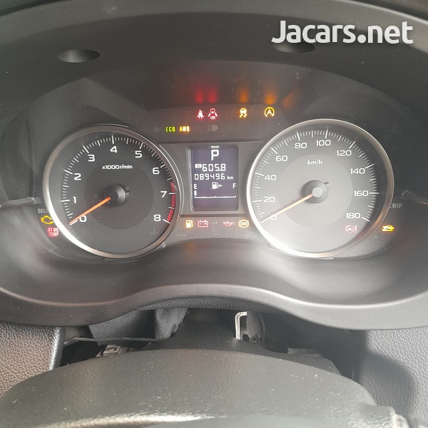 Subaru XV 2,0L 2013-5
