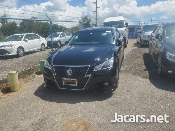 Toyota Crown 3,0L 2015-3