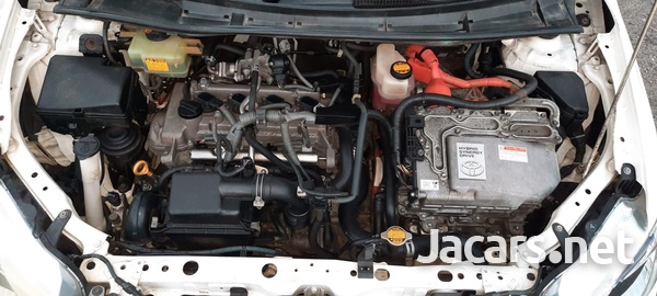 Toyota Fielder 1,5L 2014-12