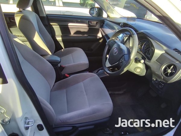 Toyota Axio 1,7L 2017-5