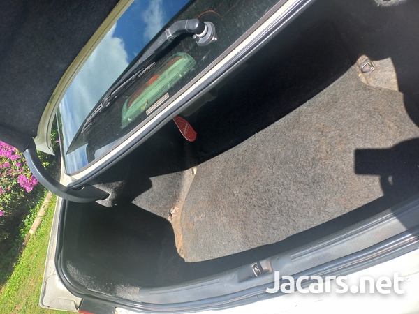 Honda Accord 2,0L 2004-9