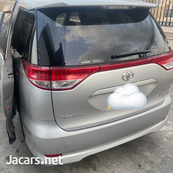 Toyota Estima 2,0L 2010-10