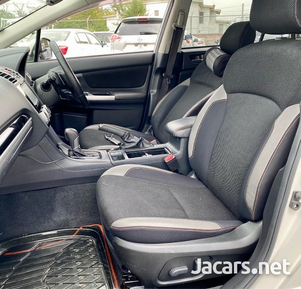 Subaru XV 2,0L 2015-4