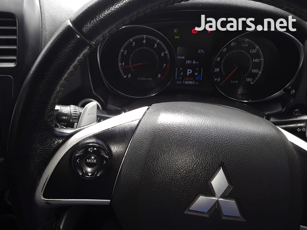 Mitsubishi ASX 1,8L 2013-5