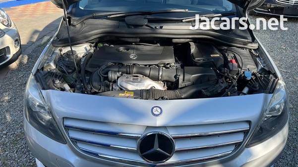 Mercedes-Benz B-Class 1,6L 2012-10