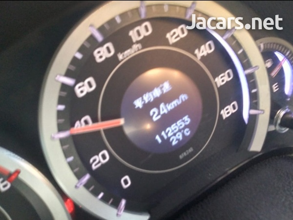 Honda Accord 2,0L 2012-6