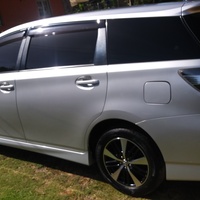 Toyota Wish 2,0L 2012 Toyota Wish 2,0L 2012
