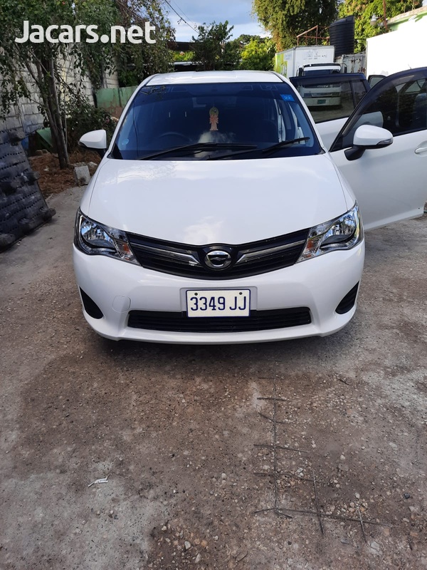 Toyota Fielder 1,5L 2014-3