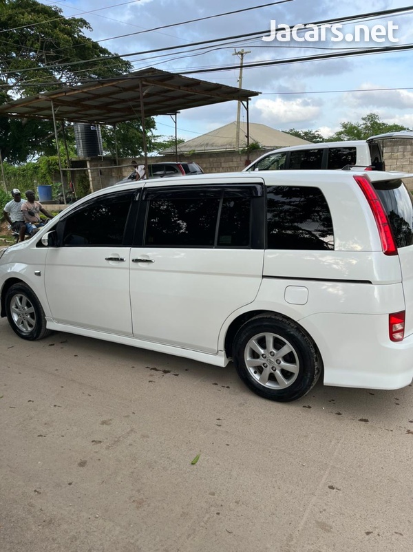 Toyota Isis 1,8L 2010-14
