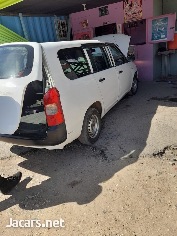 Toyota Probox 1,5L 2012-4
