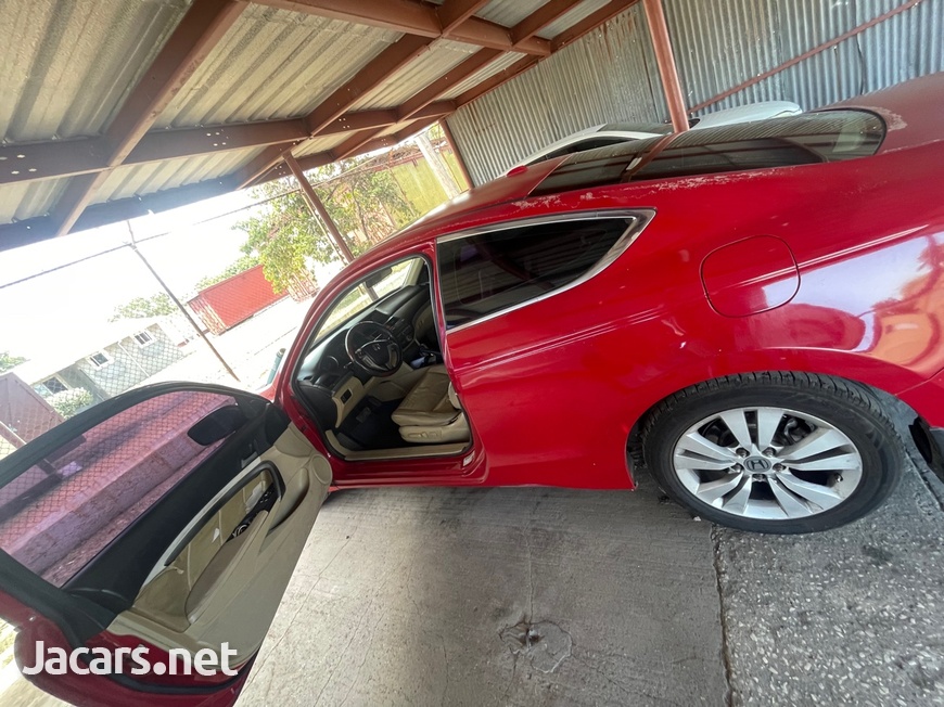 Honda Accord 2,4L 2010 JA750,000 №2395678 in Saint Catherine Accord sell, buy, ads on