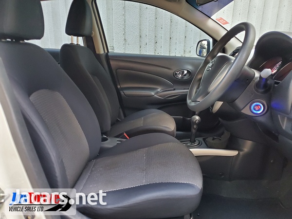 Nissan Latio 1,2L 2015-7