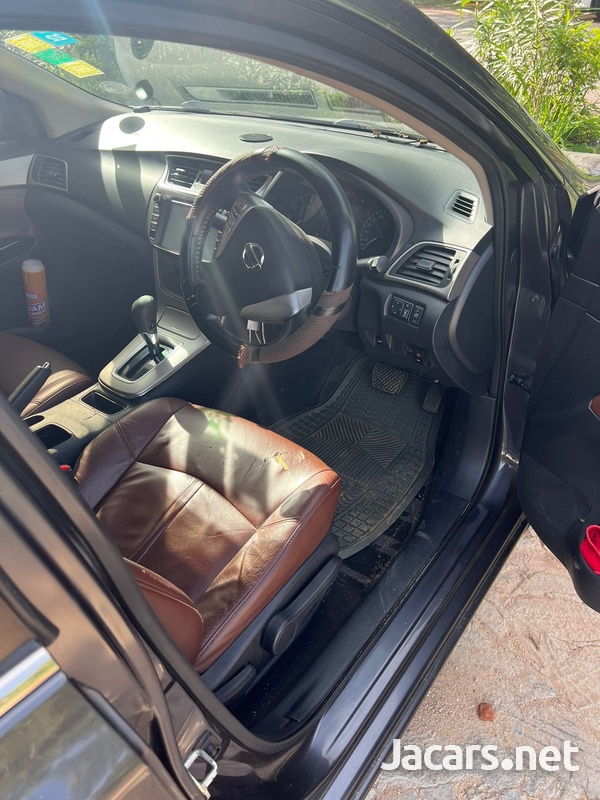Nissan Sylphy 1,7L 2014-1