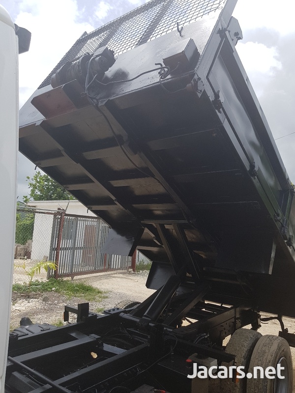 2008 Iveco Eurocargo-2