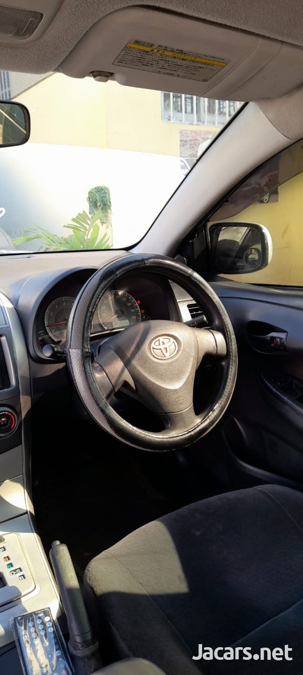 Toyota Fielder 1,8L 2010-7