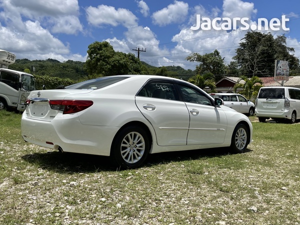 Toyota Mark X 2,5L 2015-2
