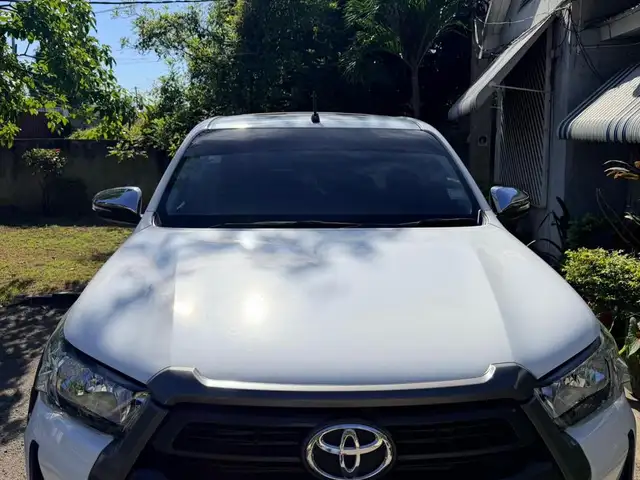 2023 Toyota Hilux 2.4L T/DSL, Kingston