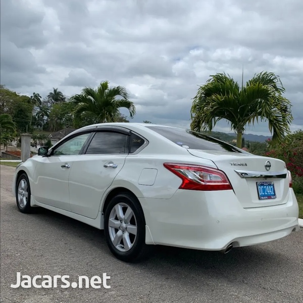 Nissan Teana 2,5L 2016-4
