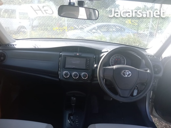 Toyota Axio 1,5L 2016-9