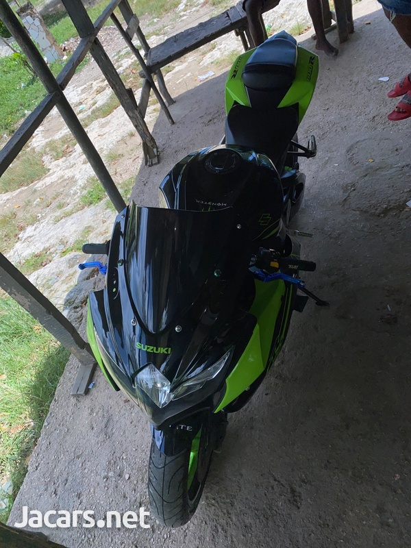 Suzuki gsxr 750 2010-3