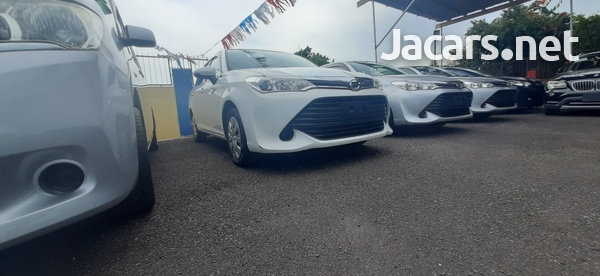 Toyota Axio 1,3L 2017-9