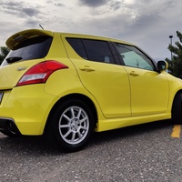 Suzuki Swift RS 1,5L 2012 Suzuki Swift RS 1,5L 2012