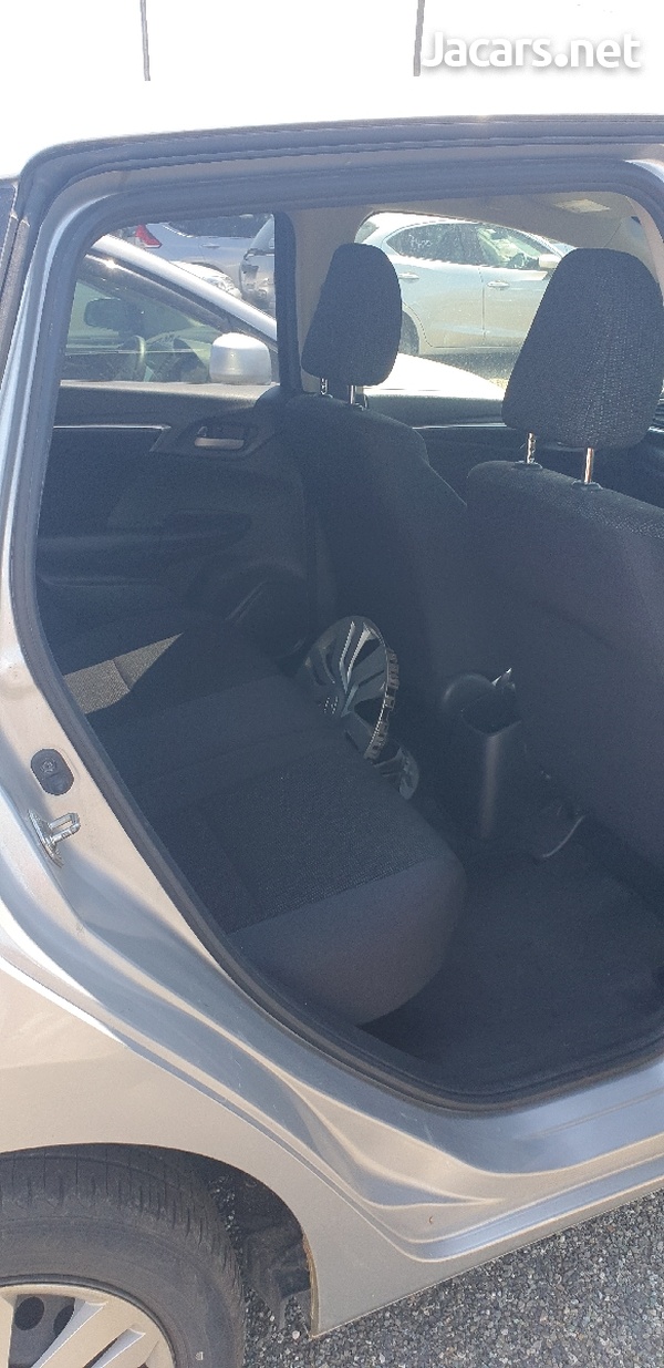 Honda Fit 1,3L 2015-3