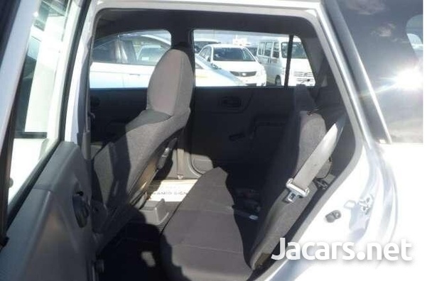 Nissan AD Wagon 1,5L 2016-12