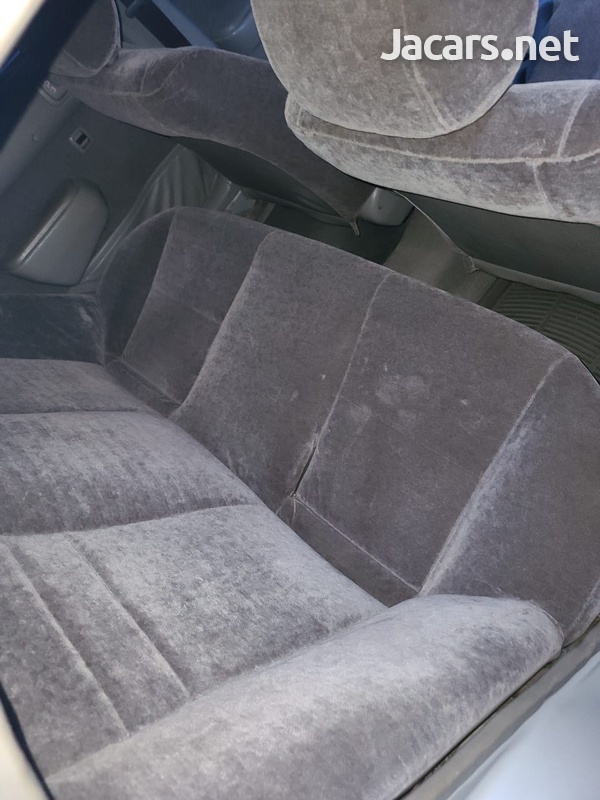 Toyota Corolla 1,5L 1998-8
