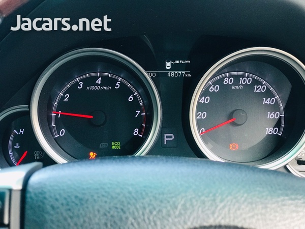 Toyota Mark X 3,5L 2014-7