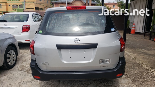 Nissan AD Wagon 1,5L 2016-9