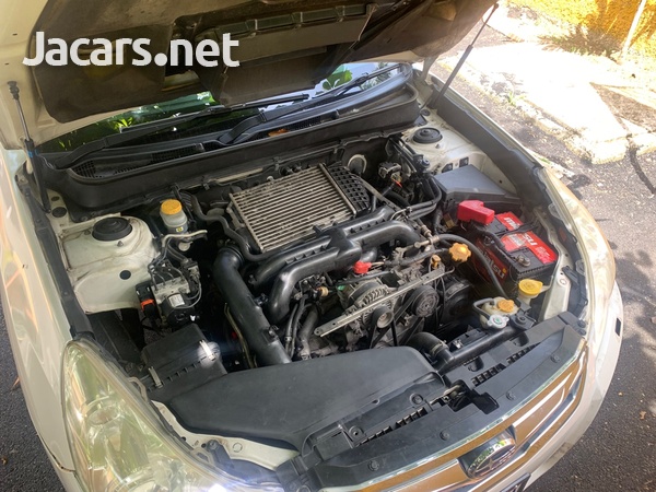Subaru Legacy 2,0L 2012-8