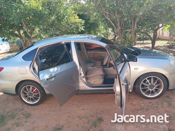 Nissan Bluebird 1,8L 2007-6