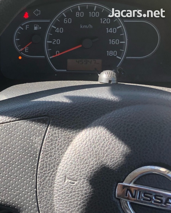 Nissan AD Wagon 1,5L 2016-9
