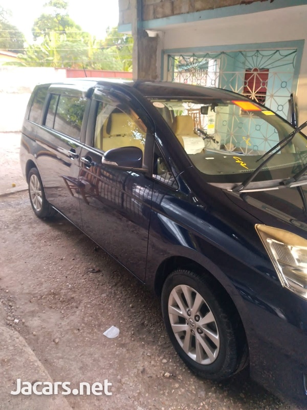 Toyota Isis 1,8L 2014-2