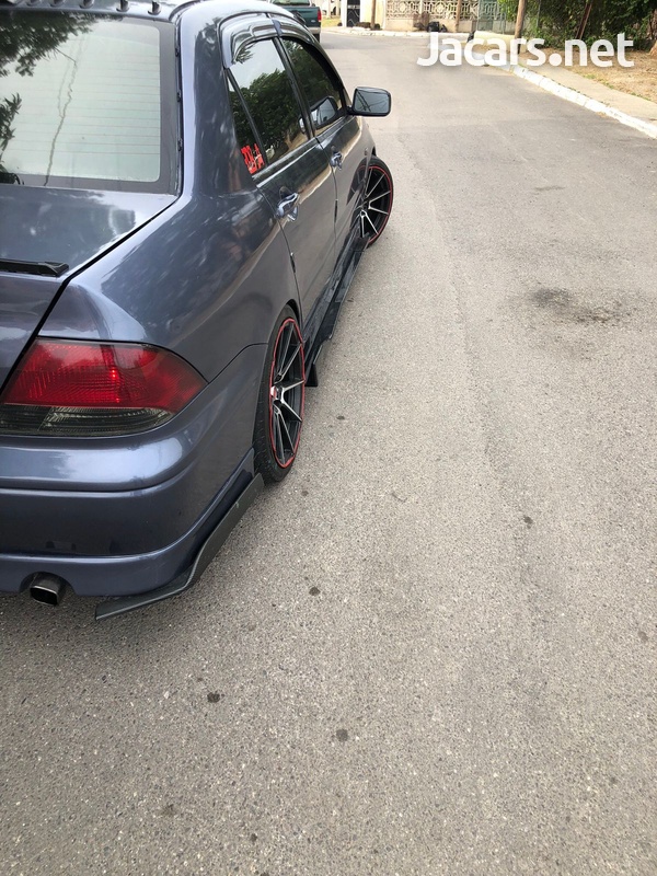 Mitsubishi Lancer 1,5L 2002-9