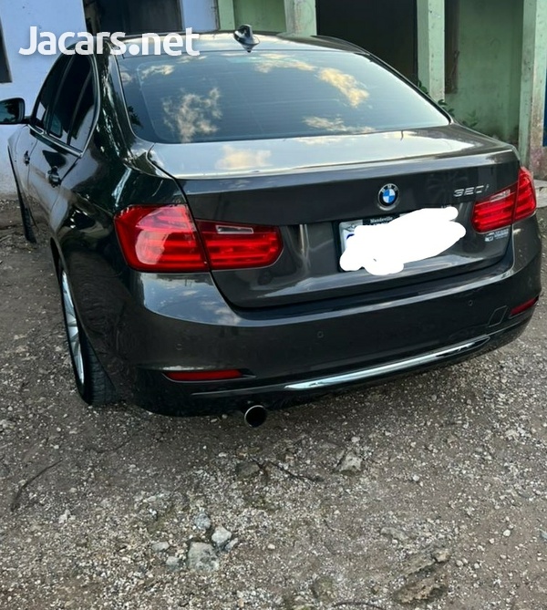 BMW 3-Series 2,0L 2013-2