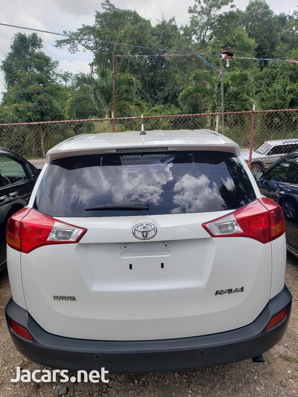 Toyota RAV4 2,5L 2013-11