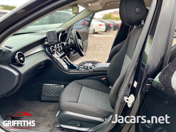 Mercedes-Benz C-Class 1,6L 2014-12