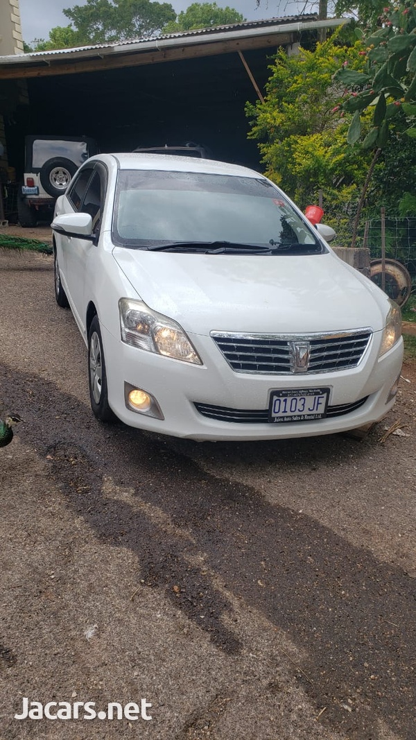 Toyota Premio 2,0L 2013-1