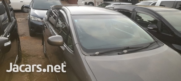 Toyota Wish 2,0L 2010-3